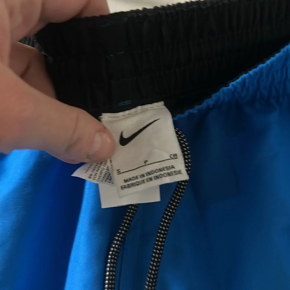 Nike Core Contend 8” Volley Swim Trunks: BLUE/BLACK: NEW WITH TAGS: SIZE SMALL